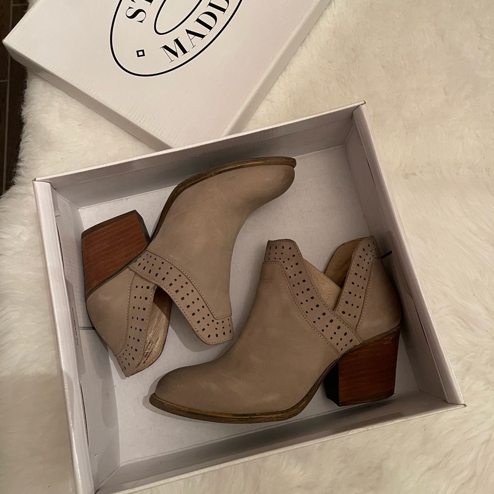 🤎 STEVE MADDEN booties 🤎